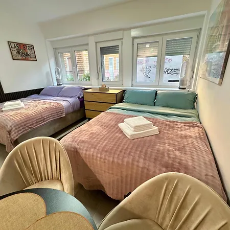 Апартаменты - 2 Double Beds