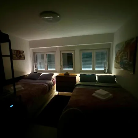 Апартаменты - 2 Double Beds Сараево